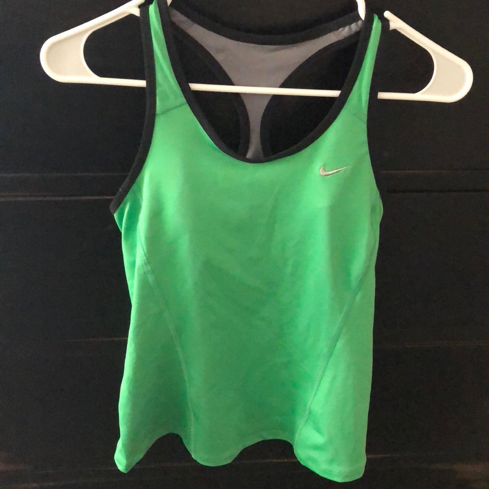 Nike workout tank